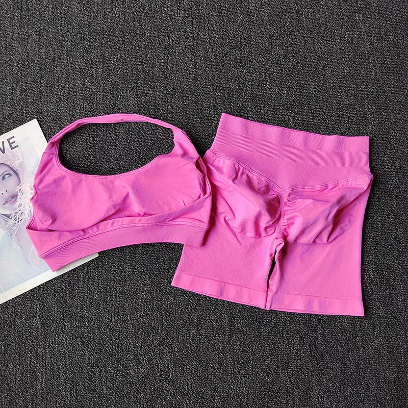2 Pieces Yoga Suit for Women Seamless Fitness Gym Clothes Halter Sports Bra Matching Impact Shorts Workout Sets Gym Outfit